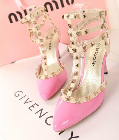 2013 women s pointed toe shoes rivet japanned leather high heeled shoes rivet thin heels single