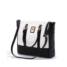 Kk Kardashian Kollection brand high grade ladies women bag short black and white one shoulder bag