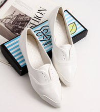 Black and white pointed toe gommini single shoes flat loafers flat heel spring women’s shoes preppy style shoes