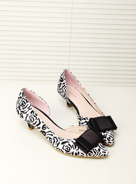 2014 wind satin fabric bow pointed toe shoes shallow mouth single shoes female shoes