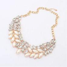 Hot Sale 2015 Lady Fashion Pearl Rhinestone Crystal Chunky Collar Statement Necklace Puscard