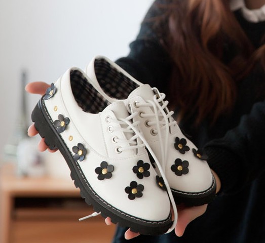 2014 spring and autumn sweet lacing flower single shoes female flat heel round toe flat plus