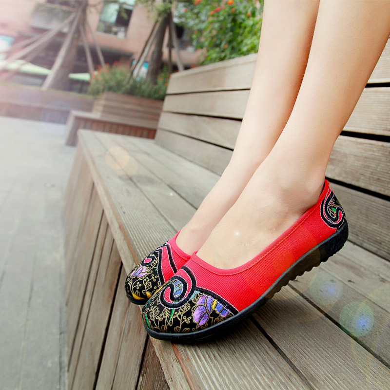 Cotton made 2014 beijing women s shoes heel single fashion mother embroidered 