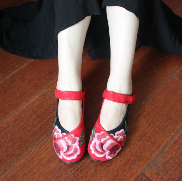 2014 women s shoes single cotton made beijing rubber soled national trend embroidered dance