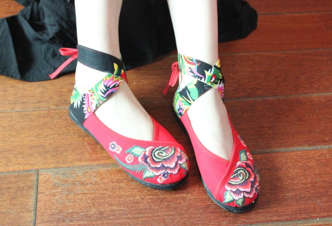 National trend embroidered multi layered beijing cotton made sole national women s shoes casual 
