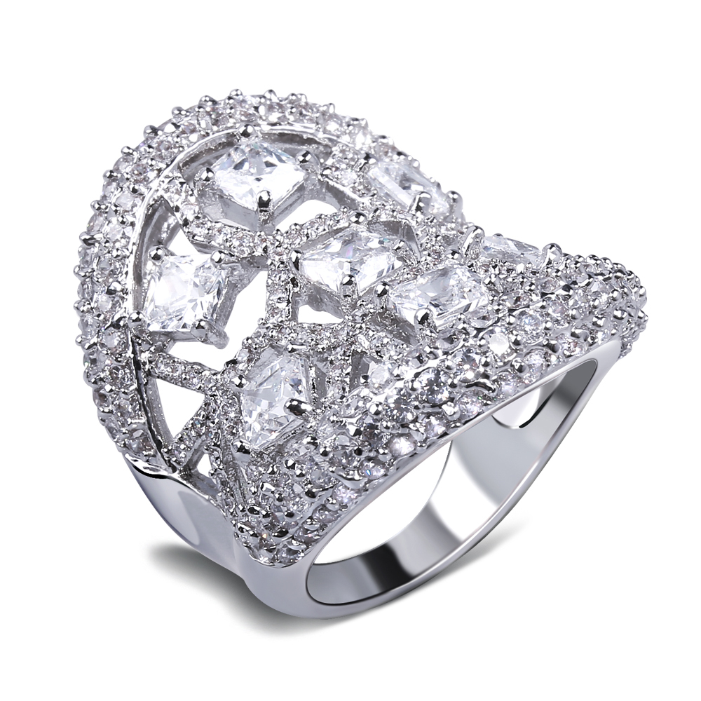 Latest Tread Woman Luxury Flower Shape wedding rings Top Grade Zirconia Crystal Nickel Free Plating Propose
