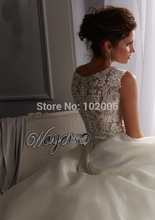 HL WD3411 Luxury Crystal Beaded Heavy Lace Appliqued Top Ball Gown Thick Satin Wedding Dress Match