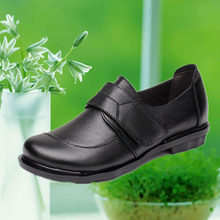 Middle-aged mother shoes soft bottom shoes flat shoes leather shoes