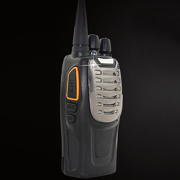Promotion TK 100S 6W Handheld FM Transceiver Two way Radio Walkie Talkie High Power
