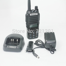 2014 New Black Baofeng UV-82 two way radio Dual Band VHF/ UHF 137-174/400-520MHz Walkie Talkie With free shipping+free earpiece