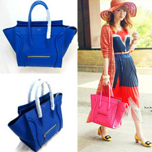 Hot Selling Women Classic Luxury PU Leather Chamois Handbag Bat Wings Smiling Face Bag Ladies Smiley Totes Phantom Famous Purse