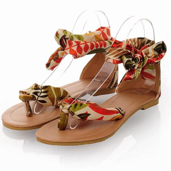 Женские сандалии Flops
Женские сандалии Flops