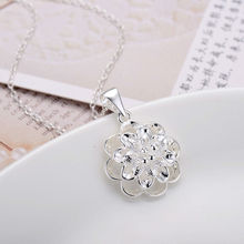 New Women silver jewelry Wholesale Free shipping 925 sterling silver necklaces White Flower Women pendant necklace