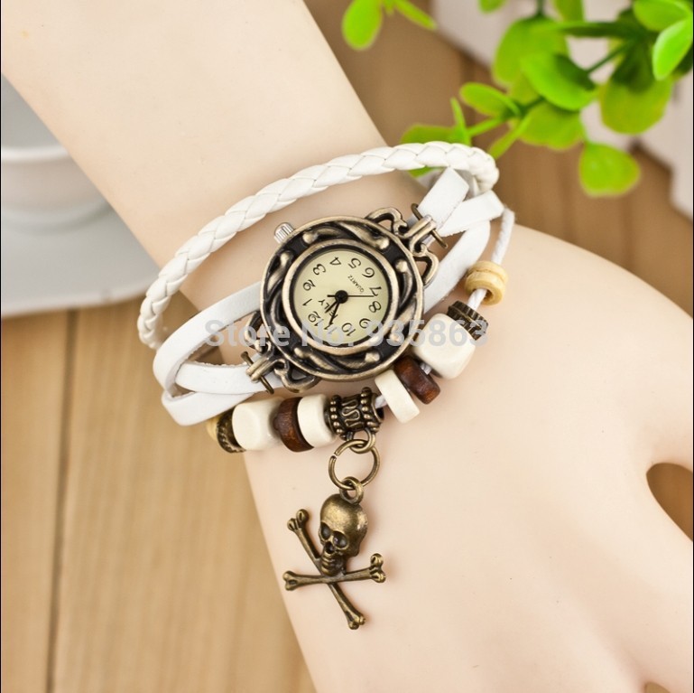 Wholesale New Fashion Women Dress Watches Skeleton Pendant Vintage Luxury Bracelet Wristwatch Bangle Watch Freeshipping VIS