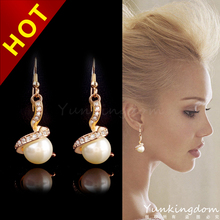2014 new Free shipping 18K Gold plated Filled Fashion Pearl personality pendant earrings for woman Jewelry Good gift PM0082