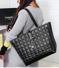 Fashion handbags shoulder bag simple diagonal retro casual bag Ms Chao