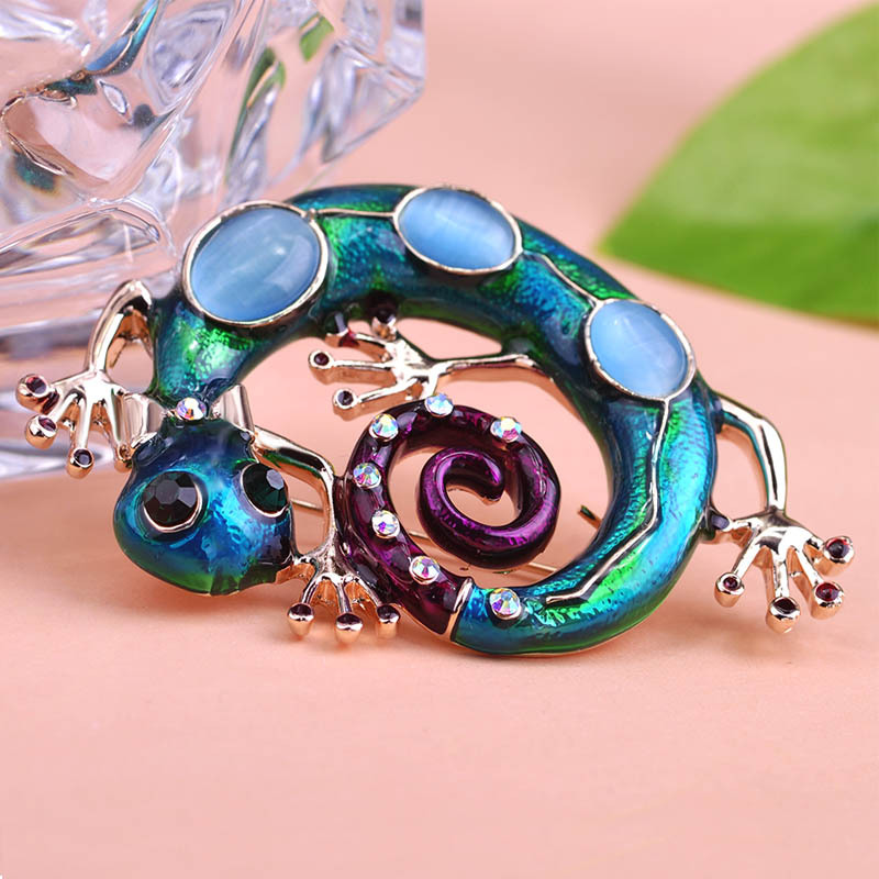Esmalte Snake Natural Geoko Stone Animal Broches Brooch With Cat Stone Brooch Wedding Hijab Scarf Pins