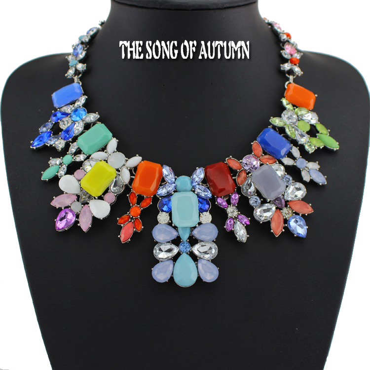 2014-women-fashion-jewelry-color-crystal-necklace-and-pendant-luxury-ancient-silver-collar-statement-necklace.jpg