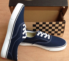 Free Shipping 2014 Unisex Canvas Shoes 7 colors Low top Canvas Sneakers Shoes for Men and
