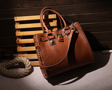 Classic retro atmosphere female brown ostrich pattern lock bag