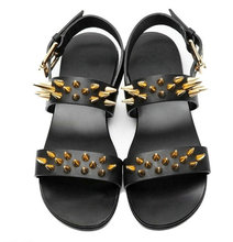 Men’s sandals 100% genuine leather sandals famous brand designer sandals metal rivet sandals flat