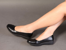 2014 New Arrival Women Shoes Sapatos Femininos Autumn Boots Soft Bottom Flat Shallow Mouth Wedge Shoes