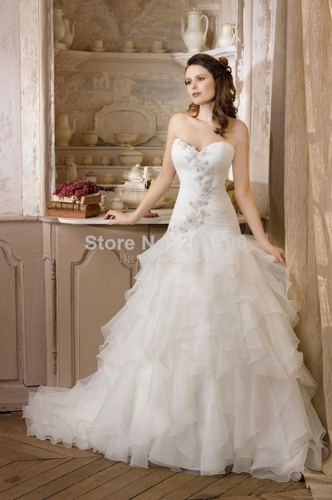 crossdressing in bridal gowns