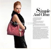 2014new European and American big aristocratic fashion import PU female bag Messenger bag retro hollow carved