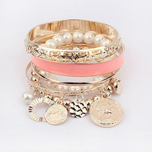 S046 Fashion Jewelry New Hollow Tassel Bracelet Bangle for Women Coins Avatar Pearl Charm Bangle & Bracelet Wholesale 6 Color