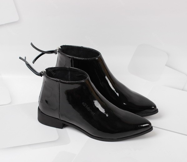 Pointed ankle boots low heels autumn motorcycle boots womens black patent leather boots 100 genuine leather