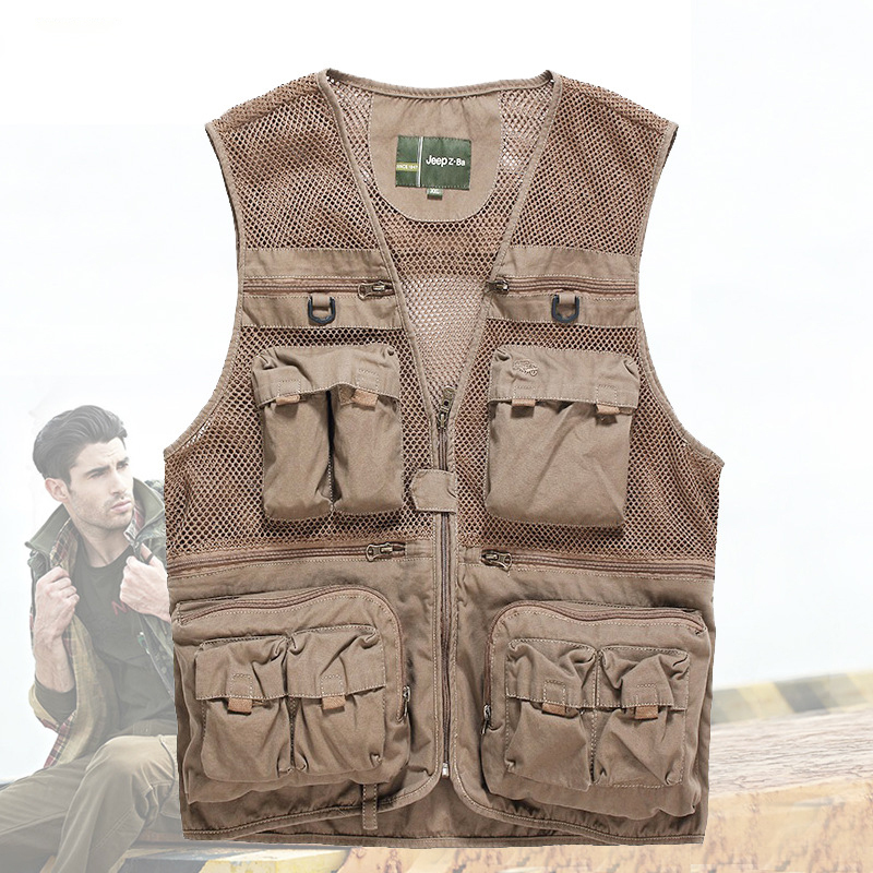 [Image: Famous-Brand-Men-Military-Vest-With-Many...graphy.jpg]