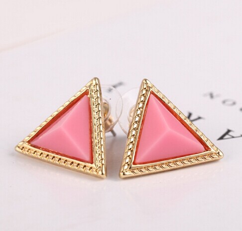 Retro Colorful geometric triangle Stud Earrings Candy colors E102 7g