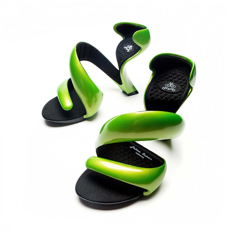 http://i00.i.aliimg.com/wsphoto/v0/2026466782_5/Julian-hakes-women-sandal-2014-summer-new-fashion-green-heels-sandals-shoes-women-shoes-high-heel.jpg