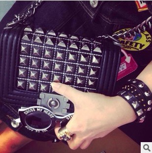 2014 woman PU handbag high quality women messenger bags Rivet chain bag famous brand designer channelled