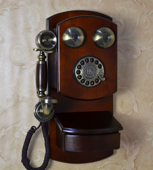 Vintage Wall Phones 111