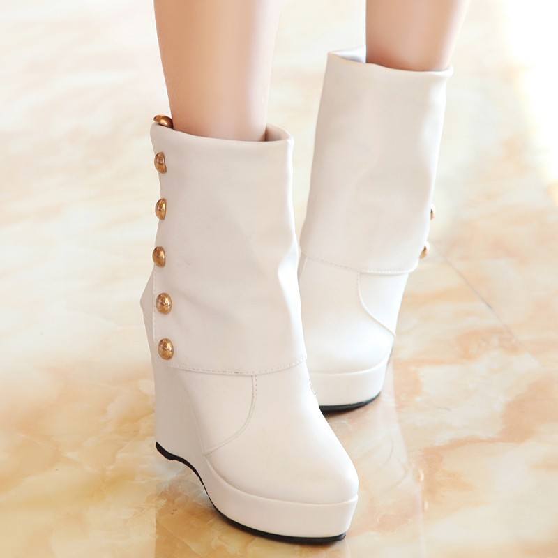 2014 British of wind rivets high with women s shoes slope with a single round Martin