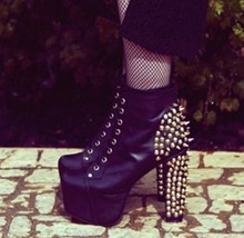 new 2014 Motorcycle boots new arrive hotest one pairs 274 pieces Rivets fashion Rock roll style leisure women ankle boots