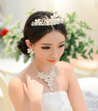 Fashion Pearl Bride Crown Necklace Jewelry Accessories Studio Three piece Suit The Bride Adorn Article Marriage
