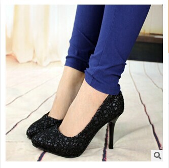 2014 new wave of Korean women with thin pointed shoes shallow mouth nightclubs nude color heels