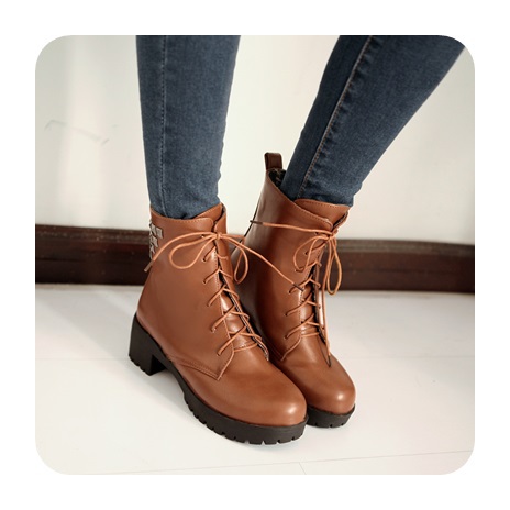 free shipping woman s rivets martin lace up motorcycle boots new arrived fashion woman winter and