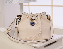 high quality  lady fashion pu bag girl joker bag with cloth huge space bucket bag  lady easy taken bag