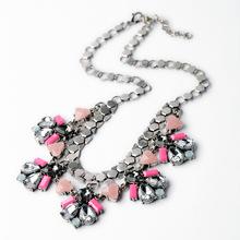 New Arrival Antique Silver Chain Crystal Honey Bee and Pink Triangles Stone Dot Style Callie Statement
