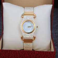 2014 nuevas mujeres relojes relojes de marca de lujo con Color del oro reloj de cuarzo mujeres Rhinestone vestido reloj
