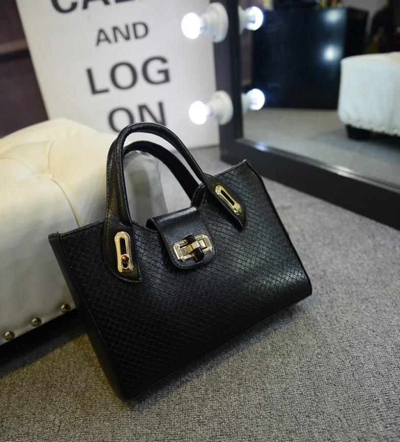 Autumn new arrival women handbag fashion plaid belt decoration women messenger bags channel bag bolsa femininas