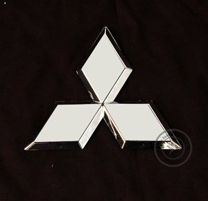 Mitsubishi Emblem