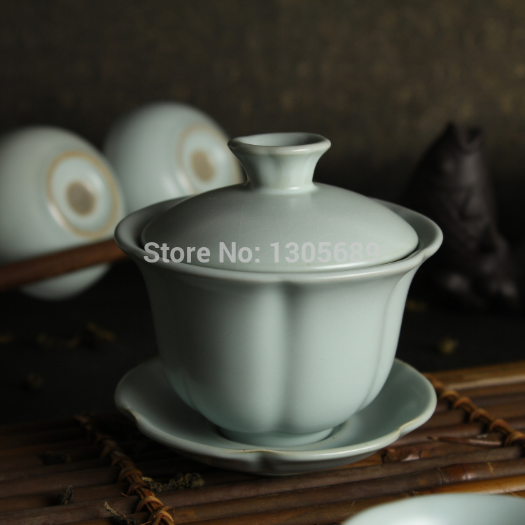 Petals tureen design Chinese ruyao tea set ceramic gaiwan lid bowl cup saucer 120ml pottery gaiwan