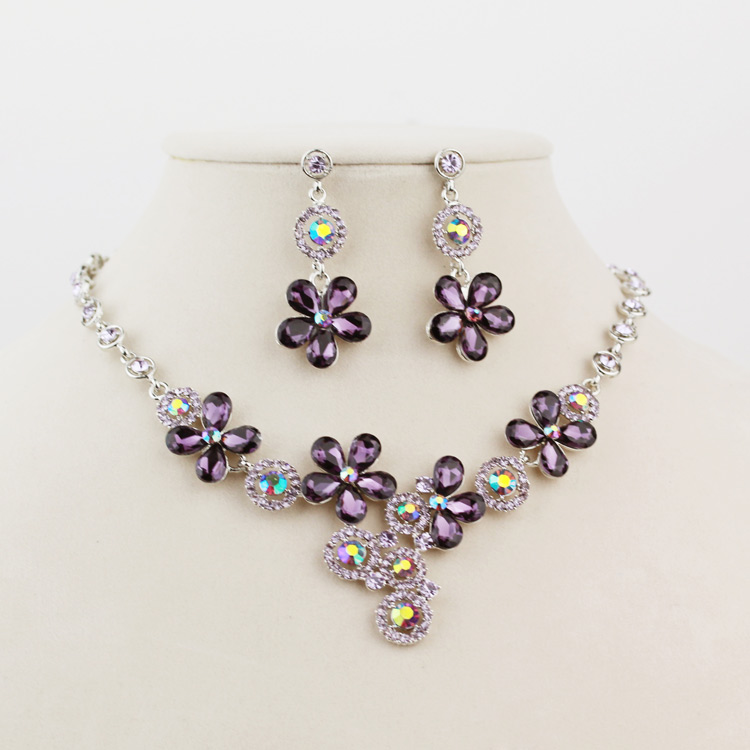 The bride purple necklace formal dress accessories marriage accessories