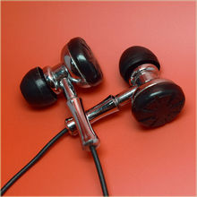earphones with 3 5MM plug of mobile phone wire bullet headphone FOR mp3 mp4