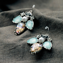 cheap jewelry wholesale honey bee resin beads pearl earrings