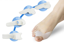 2Pcs Lot Cheap Silicone Foot Care Tool Gel Foot toe Separator Bunion Protector Straightener Corrector Pedicure